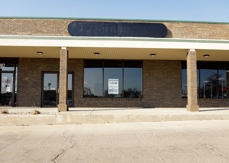 Vacant office in Bloomington