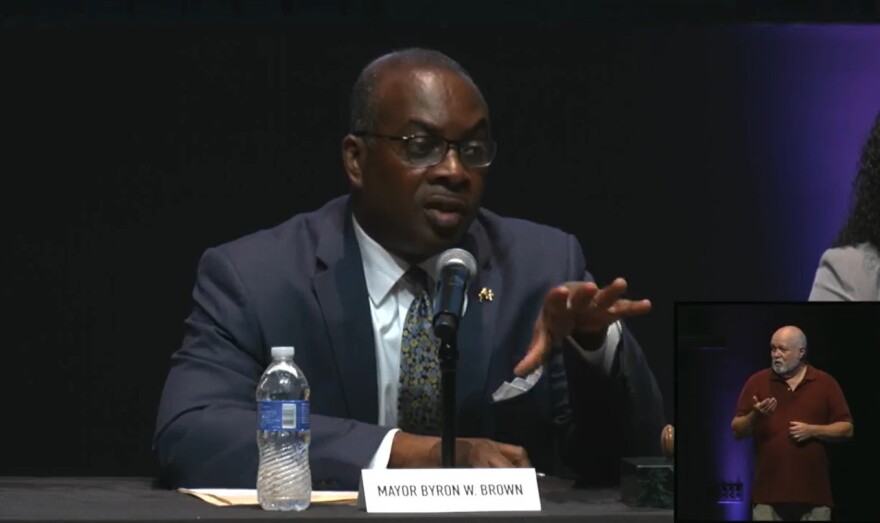 Buffalo Mayor Byron Brown addresses the crowd at a public hearing on the city's redistricting process Aug. 3, 2022 at the Burchfield Penney Art Center,