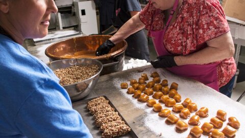 Ruth Hunt Candies, subject of a play by Cat Goguen, still produced by hand.