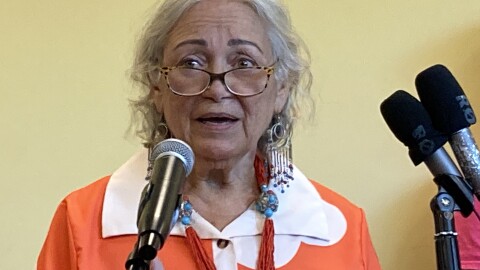 With help from Medicaid, Anna Maria Mendez was able to care for her 94-year-old mother who had dementia. She recently lost coverage without explanation, and about 300,000 other Virginians face a similar fate.