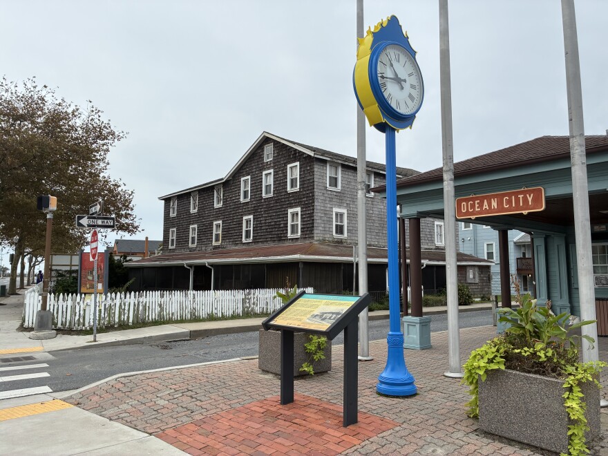 Henry Hotel