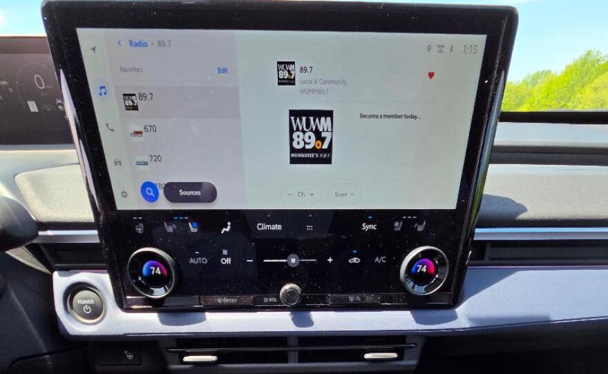2026 Subaru Solterra Touring XT screen