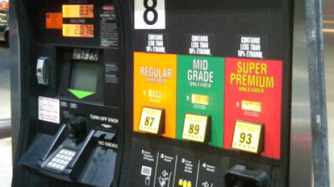 Gas pump station
