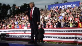 Jason Behnken/AP