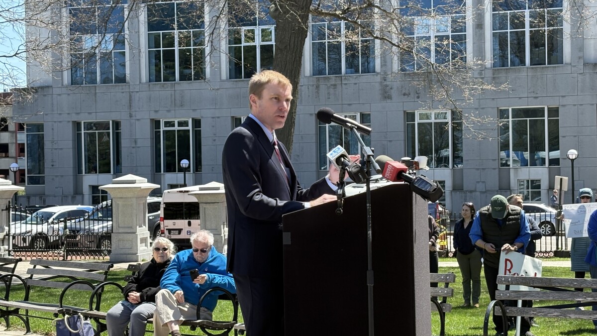 Maine joins multistate lawsuit challenging Trump admin changes to safety net program