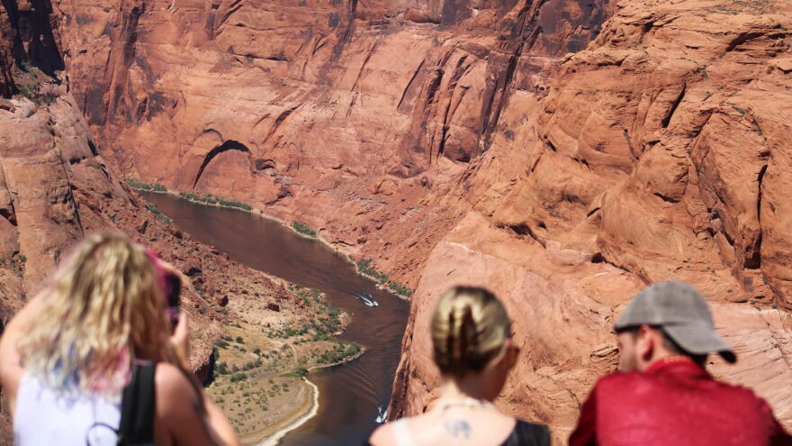 Horseshoe bend KJZZ