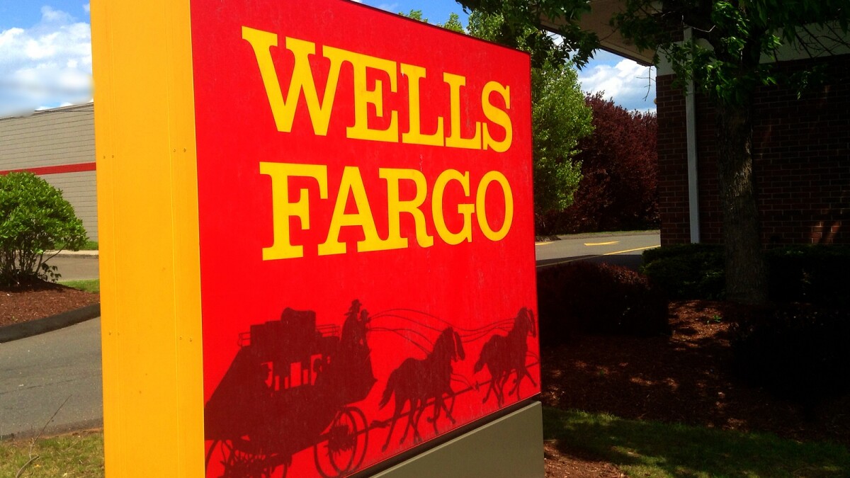 Wells Fargo's punishment lifted for fake accounts | WFAE 90.7 - Charlotte's NPR News Source