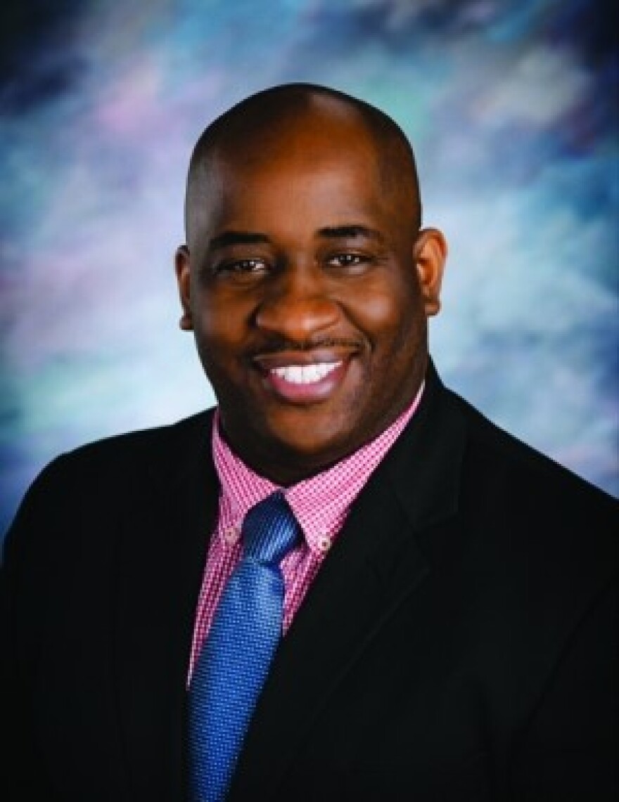 Dr. Farris Muhammad