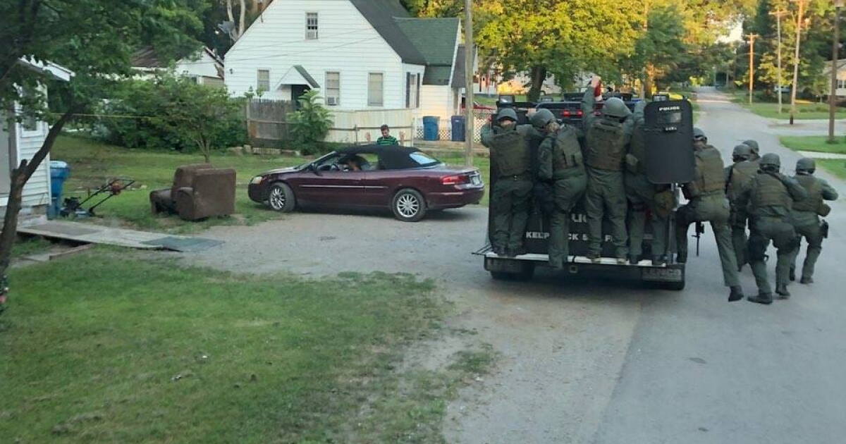 Drug Bust in Mt. Vernon Nets Five Arrests | WSIU