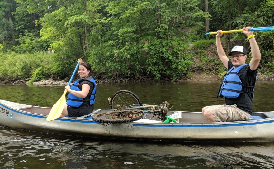Volunteers for the Huron River Cleanup Program.