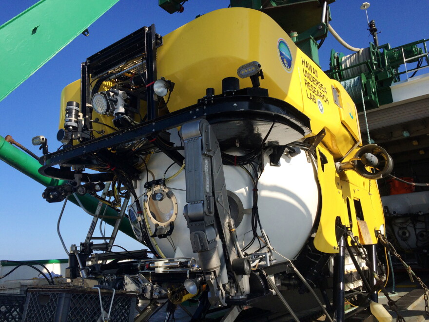 The Pisces V submersible sits on the deck of a research vessel during an expedition to previously unexplored seamounts off the coast of Hawaiʻi Island on Sept. 8, 2016.