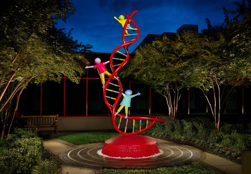 This sculpture outside St. Jude Children’s Research Hospital in Memphis was built to honor the Pediatric Cancer Genome Project, a collaboration between St. Jude and Washington University in St. Louis.