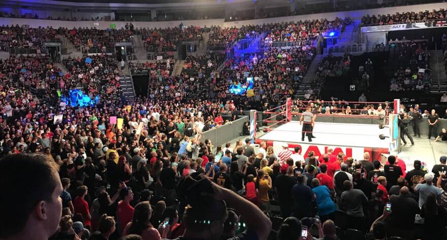 Monday Night RAW, Sioux Falls