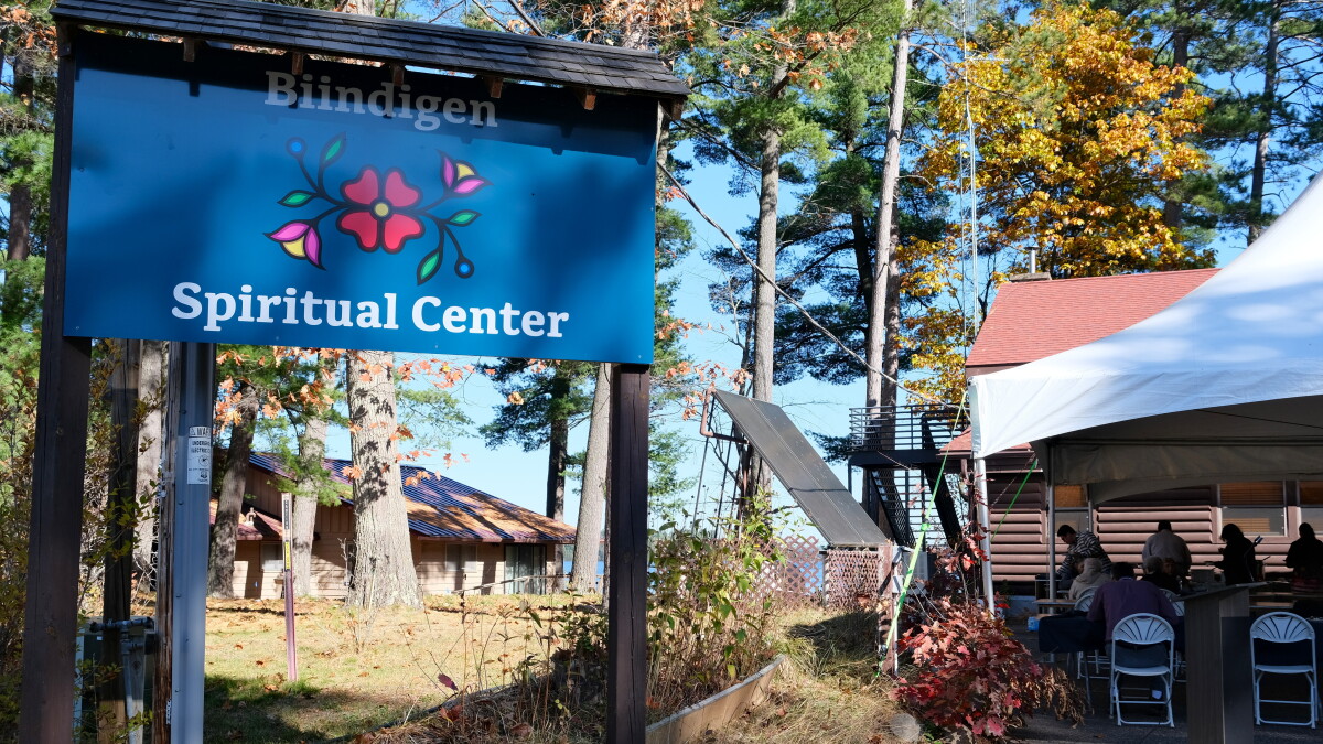 Lac du Flambeau Tribe dedicates Biindigen Spiritual Center nearly a year after historic land transfer
