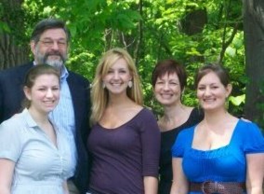Mary McMahon Jakiel, Steve, Kelly, Amy and Laura Jakiel
