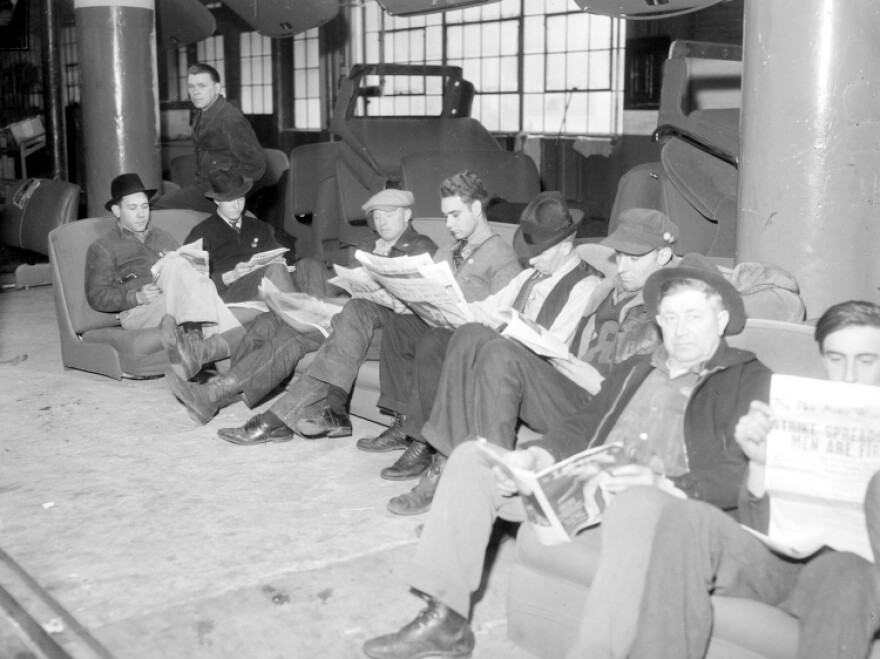 Flint sit-down strikers sitting down.