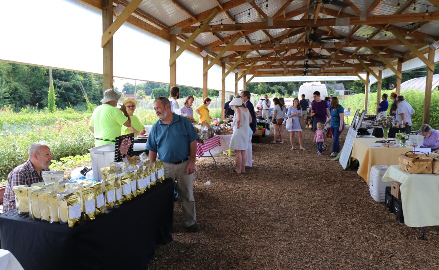 Thursday afternoon/evening farmers market at City Roots in Columbia.