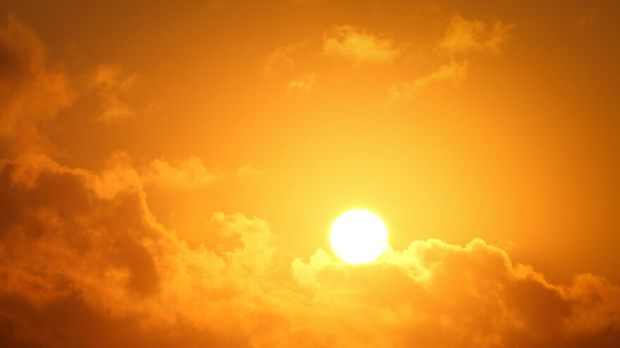 sun sunset clouds heat
