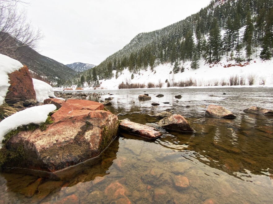 The Frying Pan River just outside of Ruedi Reservoir in winter 2023