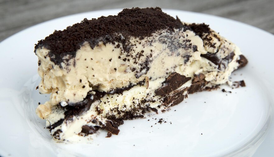 Chef Kathy Gunst's ice cream cake with crushed cookies and chocolate. (Robin Lubbock/WBUR)
