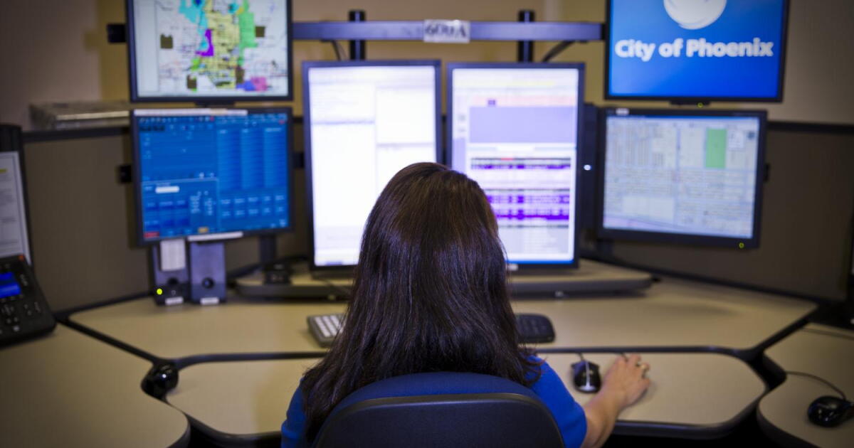 Phoenix Using Computer Phoenix will start using AI to help manage 500,000 non-emergency calls ...