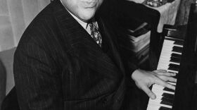 Stride master Fats Waller at the piano