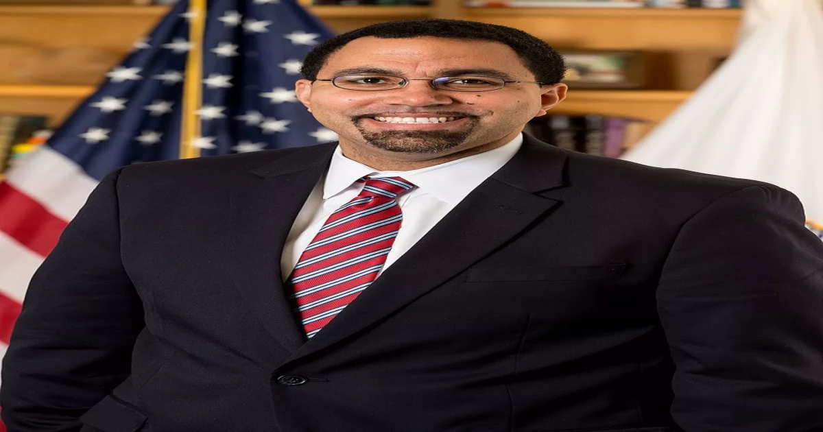 SUNY trustees name John King new chancellor