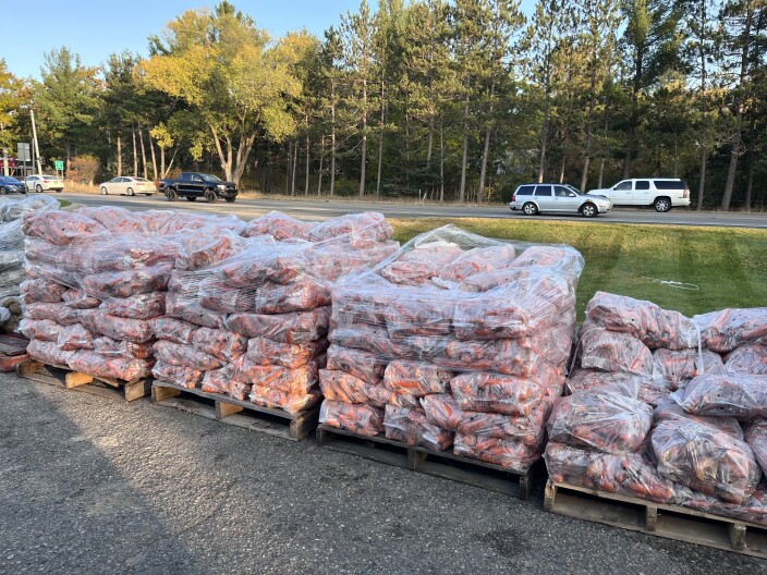 Michigan House passes bill to lift deer baiting ban in the Lower Peninsula