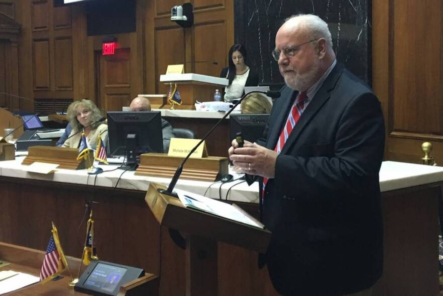 Testing expert Ed Roeber travelled to Indiana Tuesday to speak with the panel re-writing the state\â€™s assessment. Roeber encourage the panel to spend at least two years creating and implementing the new assessment system and not rush into it, like Indiana did in 2014.