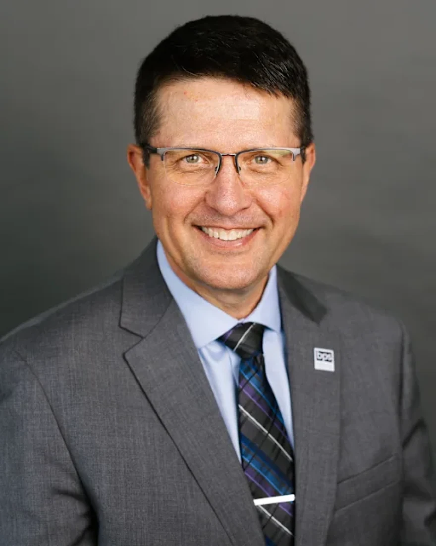 Dr. Jeff Fastnacht