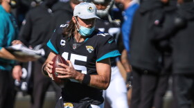 Jaguars quarterback Gardner Minshew II (15) warms up moments before the start of the game against the Chicago Bears, Sunday, Dec. 27, 2020, at TIAA Bank Field. The Bears won 41-17.