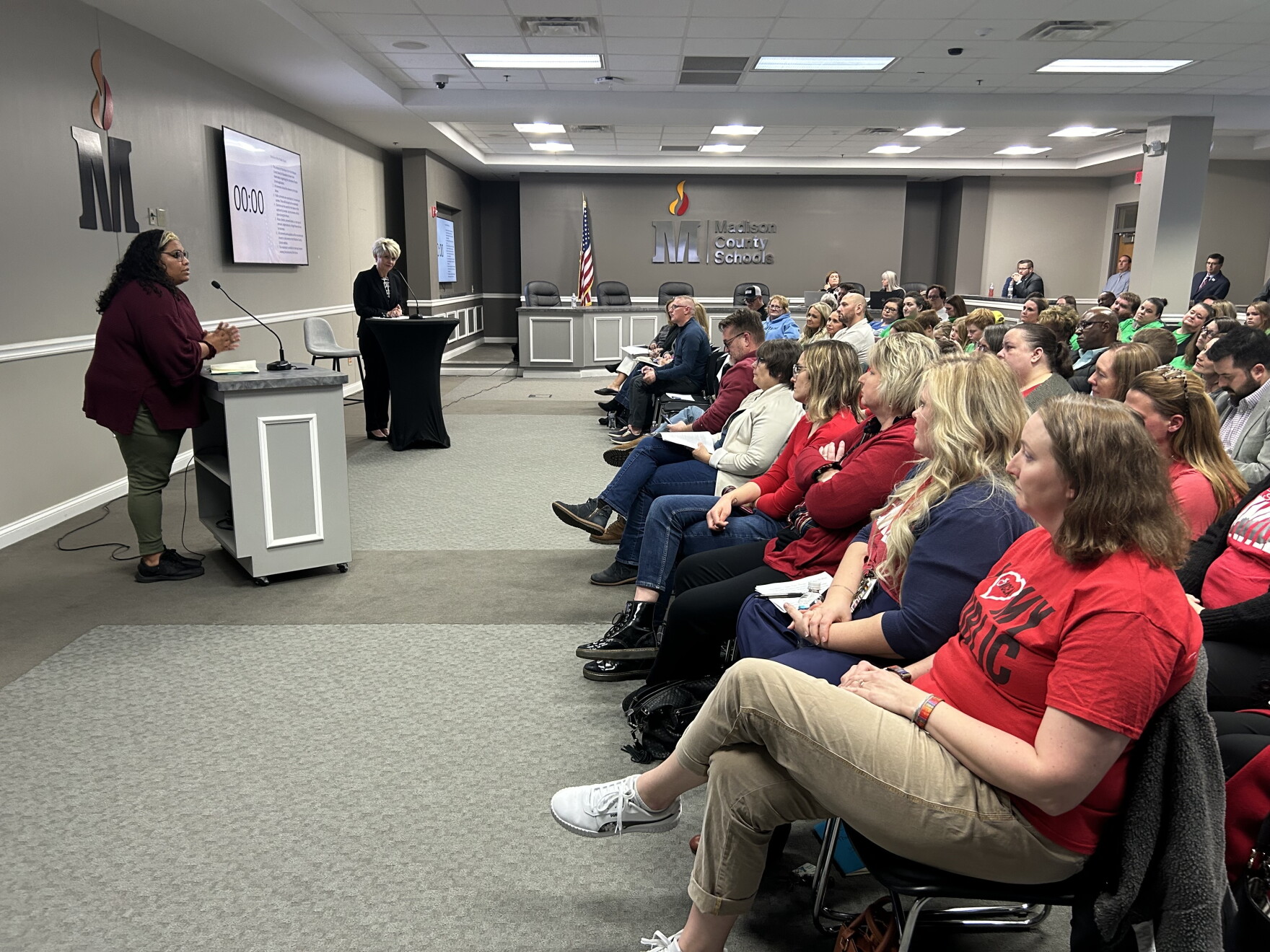 Public weighs in on whether to open Kentucky’s first charter school WKMS