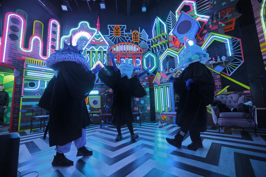 Cast members of “Phenomenomaly,” a new immersive show, perform during their dress rehearsal at Meow Wolf Grapevine, Tuesday, Nov. 11, 2025, in Grapevine.