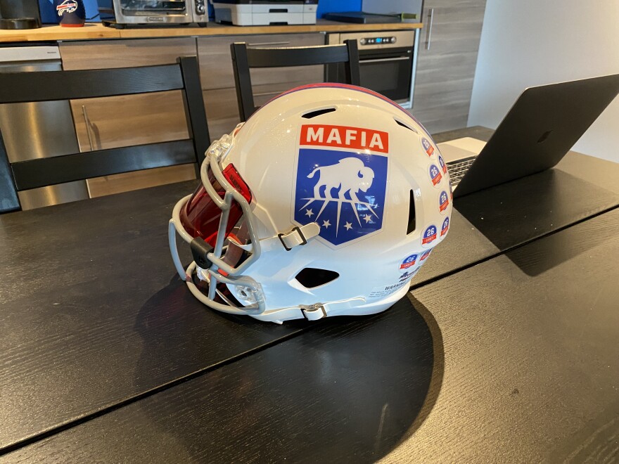 26 Shirts Bills Mafia helmet