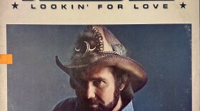 Johnny Lee – Lookin' For Love, 1981, Asylum Records.