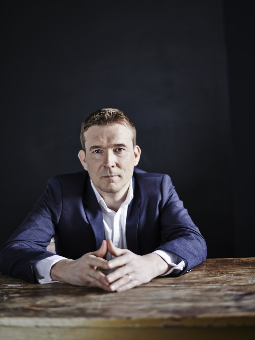 David Mitchell's previous books include <em>The Thousand Autumns of Jacob de Zoet</em> and <em>Cloud Atlas</em>.