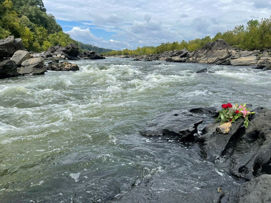 Whitewater Rocks A Columbia University student has died while whitewater kayaking on the ...
