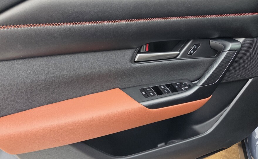 2026 Mazda CX-50 Turbo Meridian Edition door panel