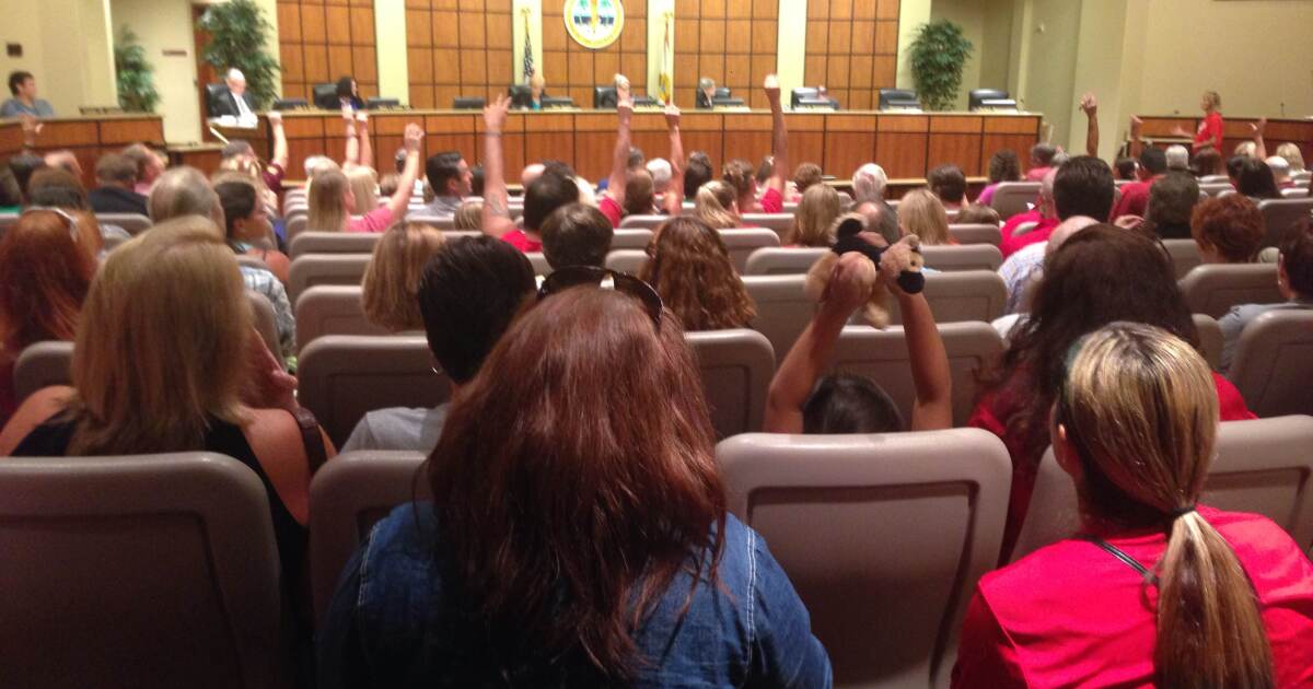 Lee County School Board Reverses Historic State Testing OptOut WGCU