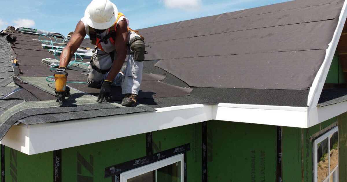 How a new hard hat technology can protect workers better from concussion How a new hard hat technology can protect workers better from concussion