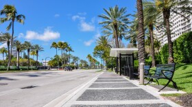 Coronavirus Strip Closed Bus Stop Nobody Beaches Empty COVID19