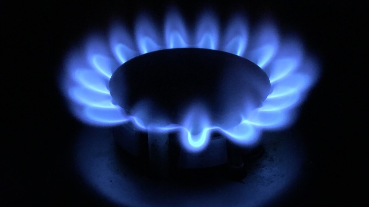 Three years after failure of partial natural gas ban, Eugene's next steps on home electrification remain unclear