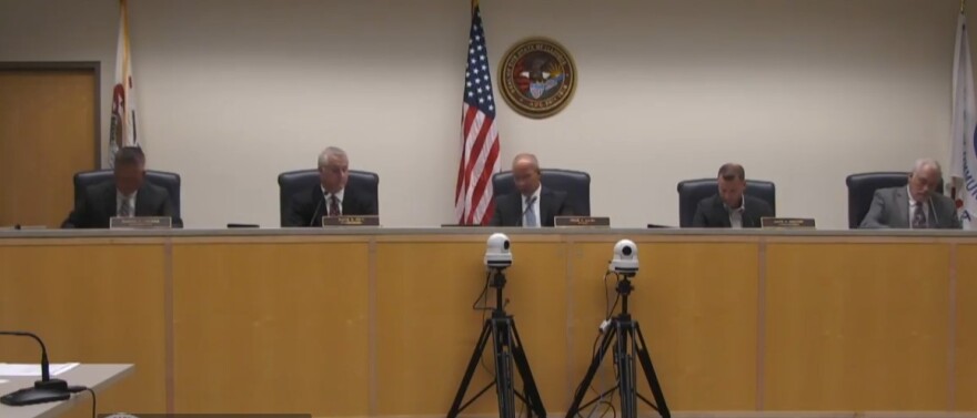 The East Peoria City Council meets on Oct. 6, 2020.