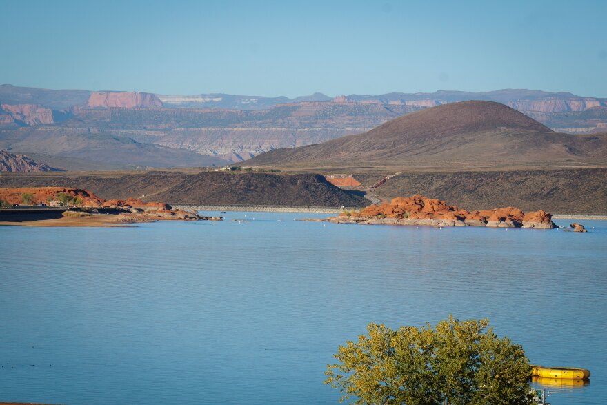 Bathtub rings line the edges of Sand Hollow Reservoir near St. George, Oct. 20, 2025. If drought conditions continue through the winter and into 2026, water demand could send southwest Utah reservoir levels even lower.
