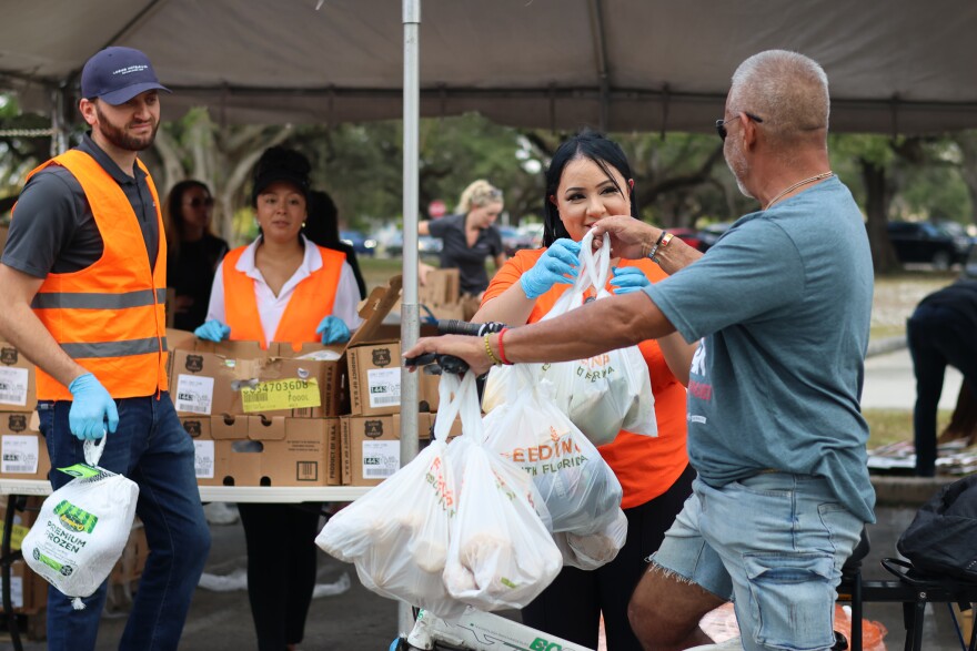 Feeding South Florida Thanksgiving food distribution. (Courtesy of Feeding South Florida)