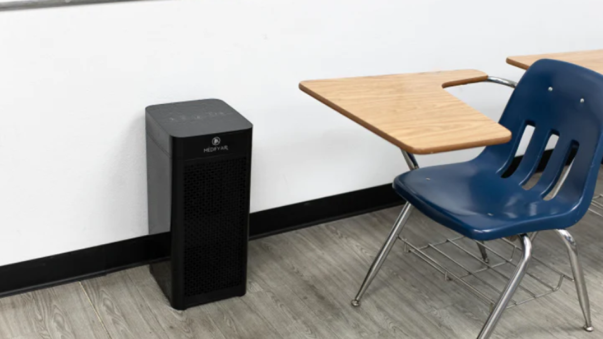 Thursday AM headlines: Deadline for free school air purifiers, Click It or Ticket Week - Vimarsana News