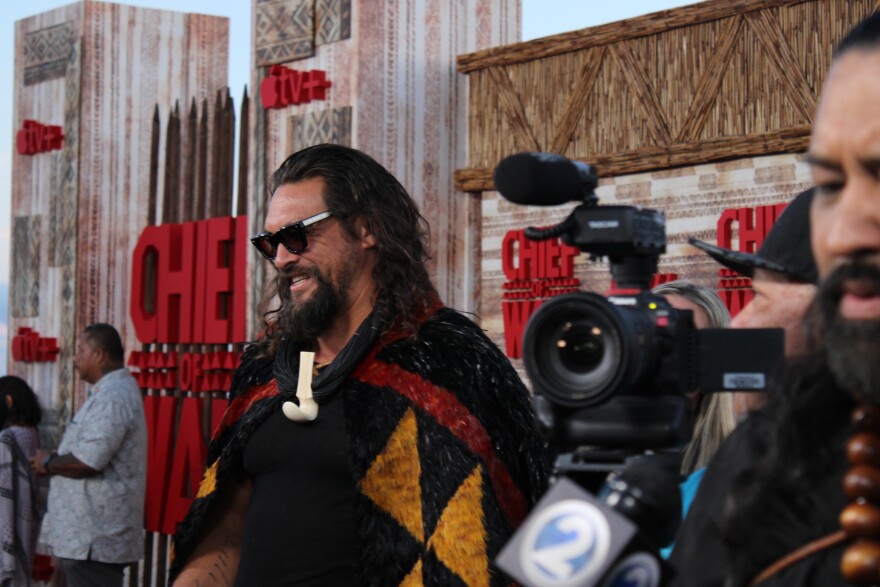 Jason Momoa plays Kaʻiana, an aliʻi of Kauaʻi in the new Apple TV+ series "Chief of War." (July 18, 2025)