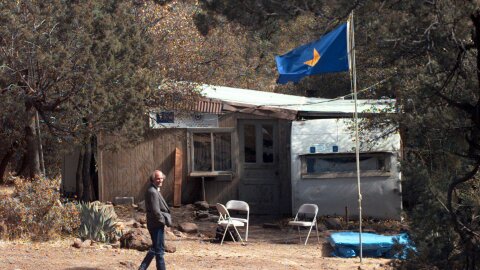 Richard McLaren walks in front of his home near Fort Davis, Texas, that he called the "Embassy of the Republic of Texas, Office of Foreign Affairs" on Thursday, March 6, 1997.