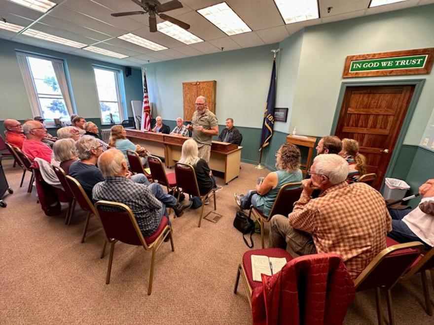 Roger Averbeck addresses his neighbors at the Wallowa County Commission meeting on Aug. 23, 2023, calling on them to find a compromise in the debate to join Idaho.