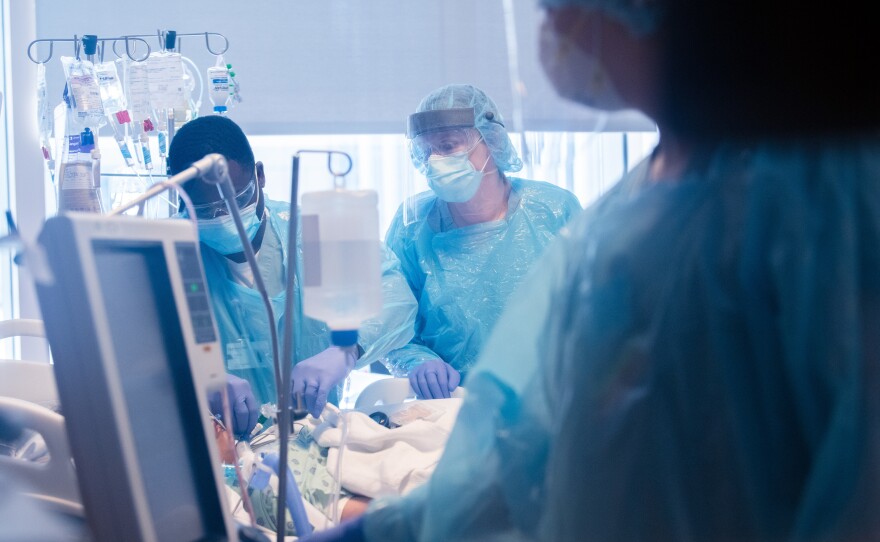 Before the transplant, Mayra Ramirez spent weeks on a ventilator and an ECMO machine which oxygenated her blood, at Northwestern Memorial Hospital in Chicago.